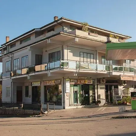 Vola Vola Alle 4 Strade Bed and Breakfast Miglianico