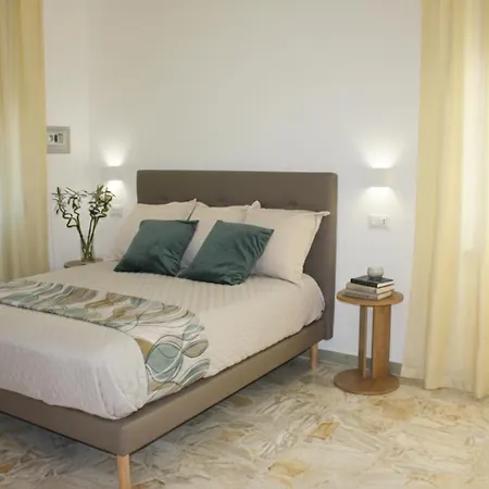 Bed and Breakfast Vola Vola Alle 4 Strade *